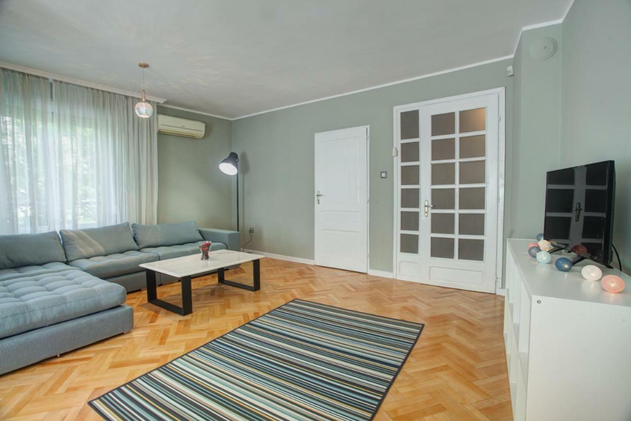 Spacious Flat Close To The American Embassy София Экстерьер фото