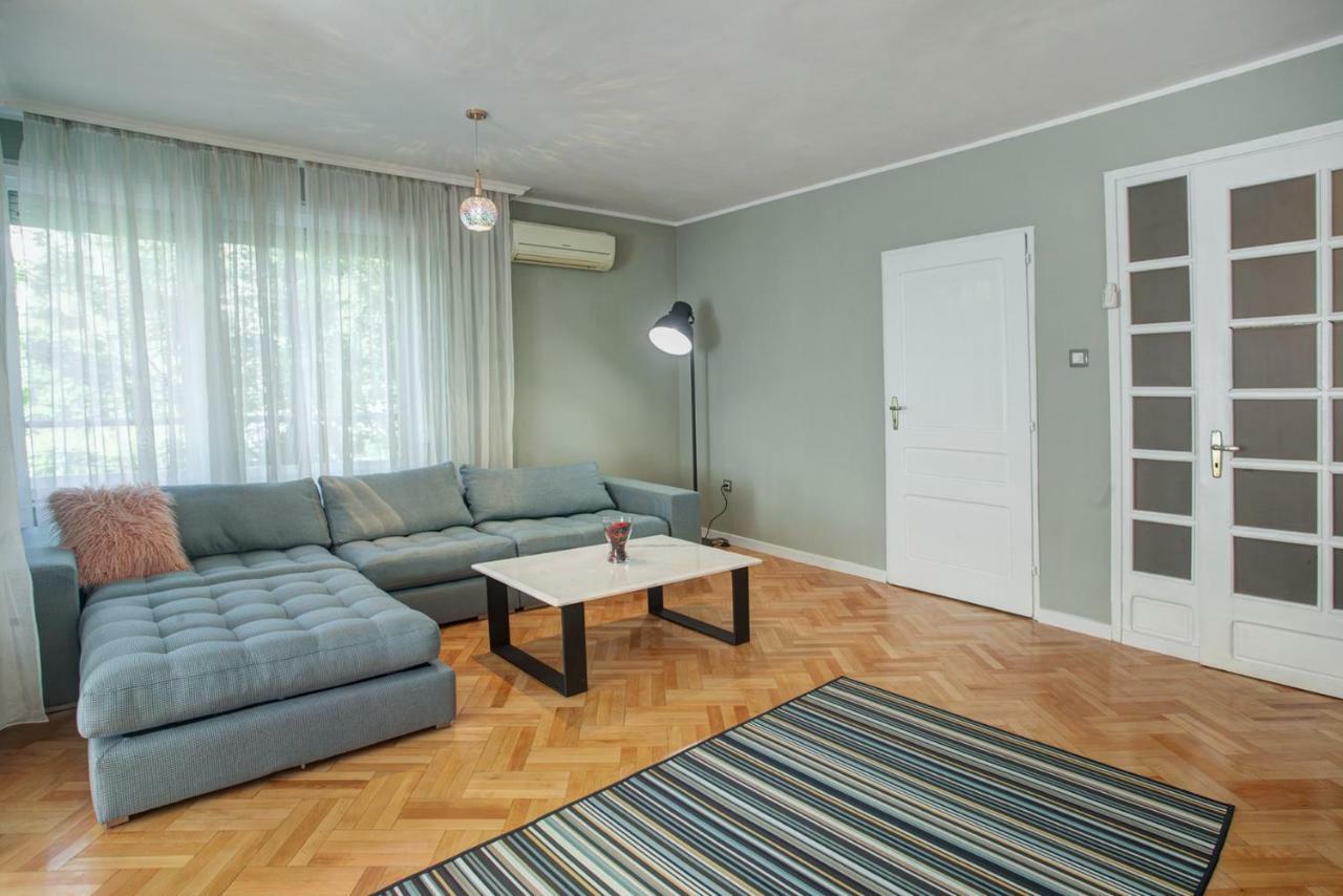 Spacious Flat Close To The American Embassy София Экстерьер фото
