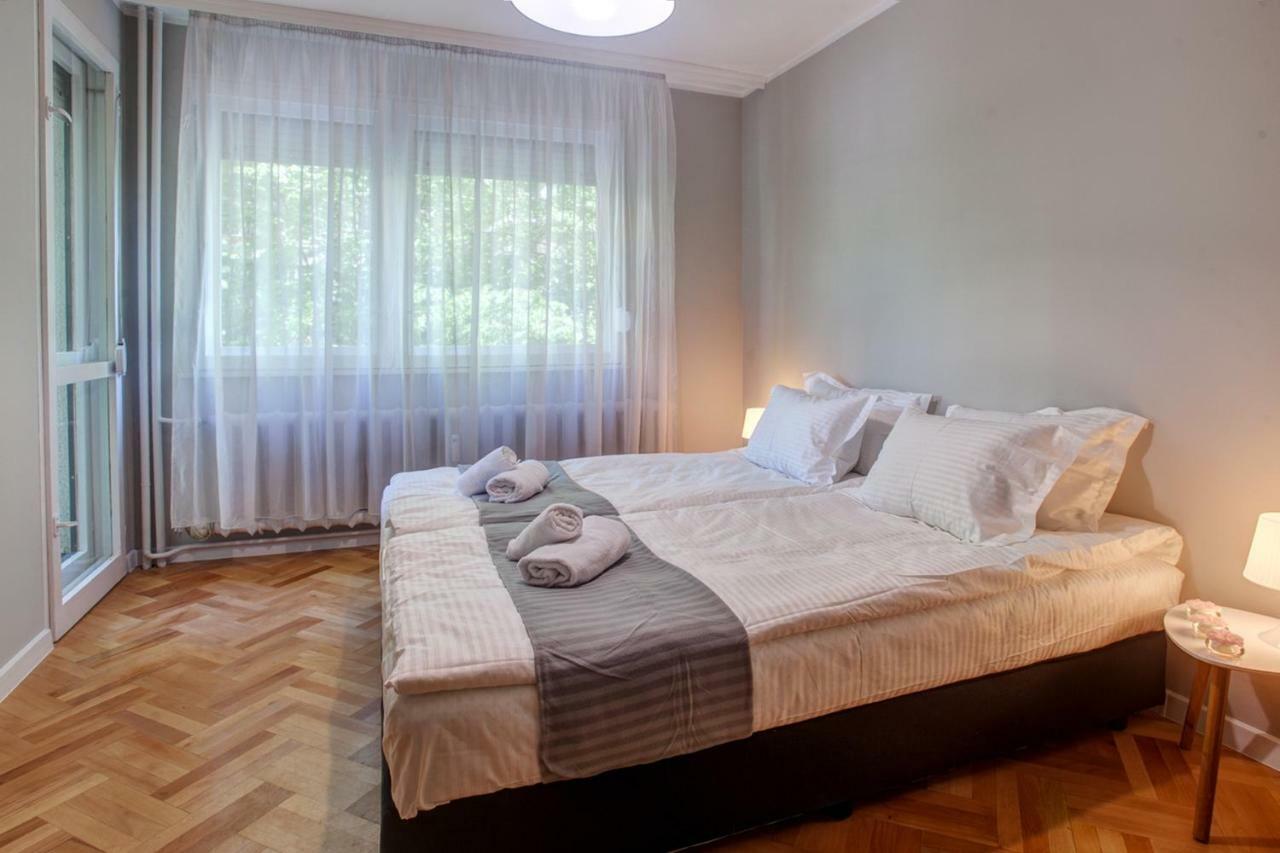 Spacious Flat Close To The American Embassy София Экстерьер фото