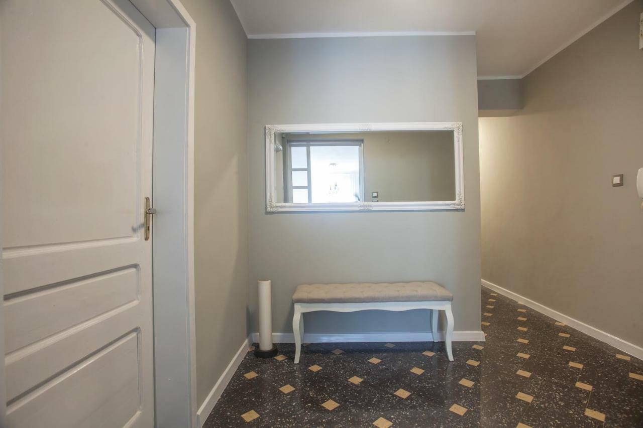 Spacious Flat Close To The American Embassy София Экстерьер фото