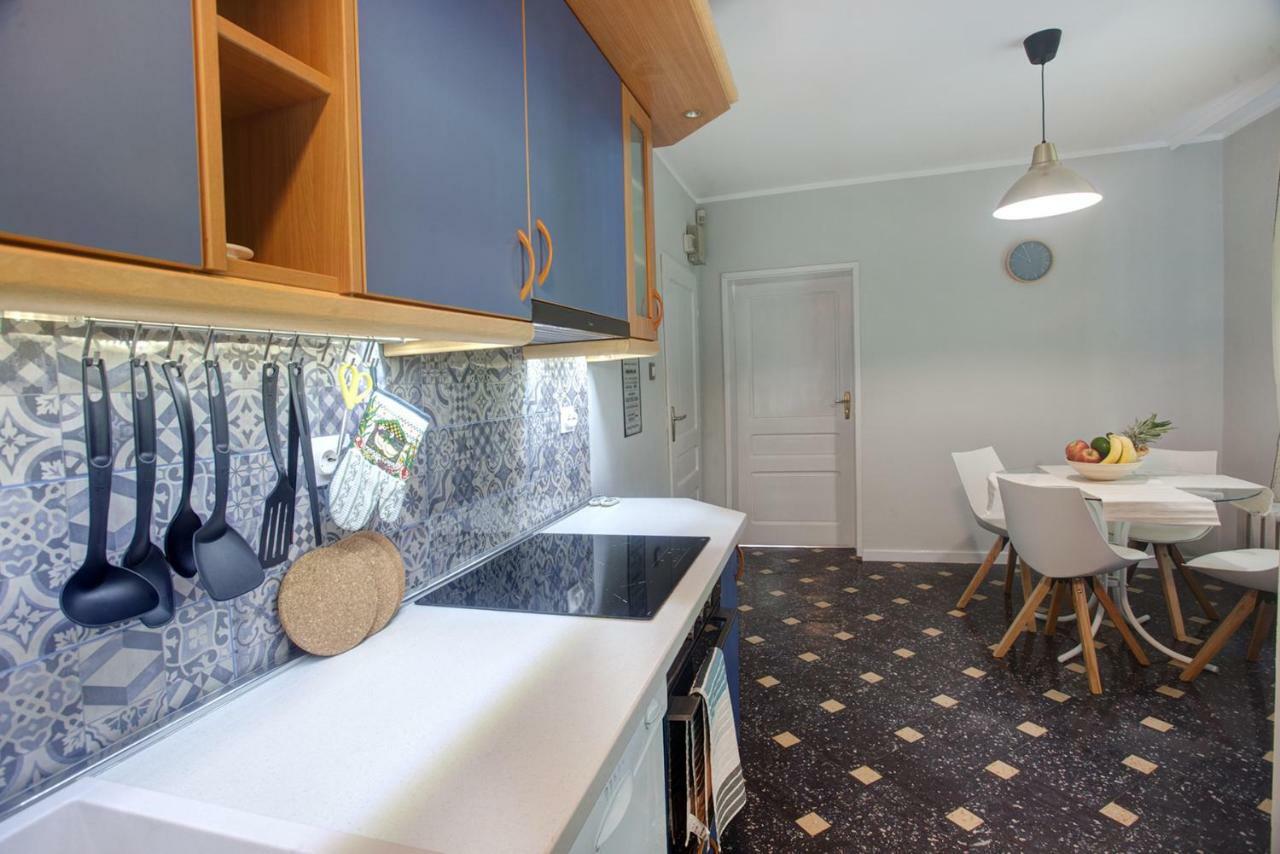 Spacious Flat Close To The American Embassy София Экстерьер фото